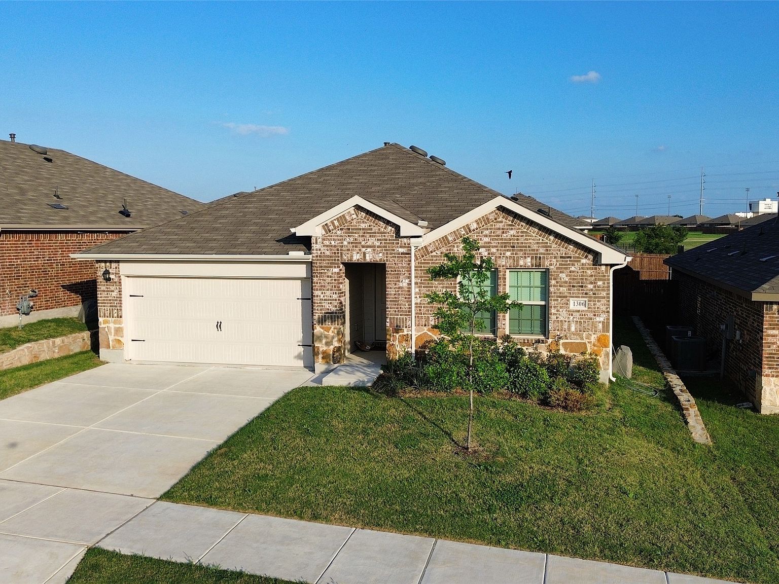 1306 Saddlehorn Dr Denton, TX 76207  | Single Family