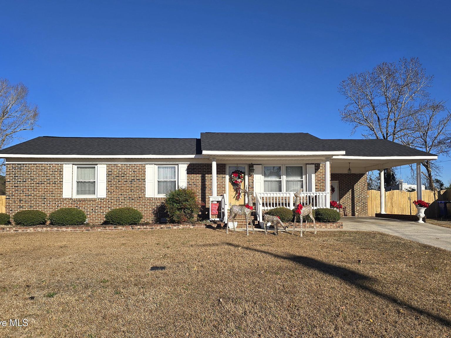 741 Lewis Dr Grifton, NC 28530 - Thumbnail 2