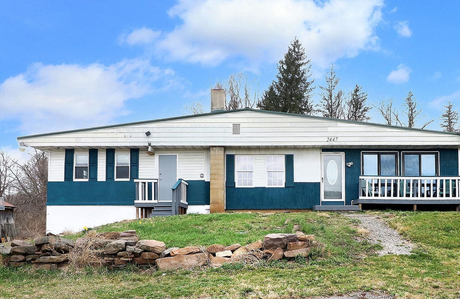 2447 General Potter Hwy Centre Hall, PA 16828 - Thumbnail 2