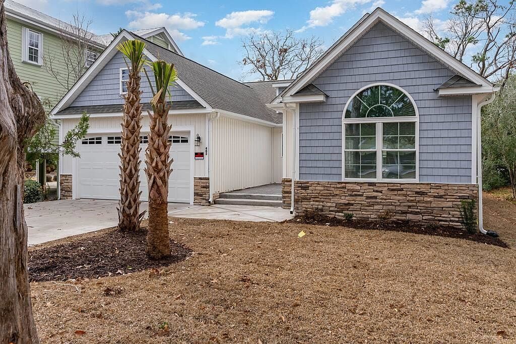 403 3rd Ave N Myrtle Beach, SC 29577 - Thumbnail 2