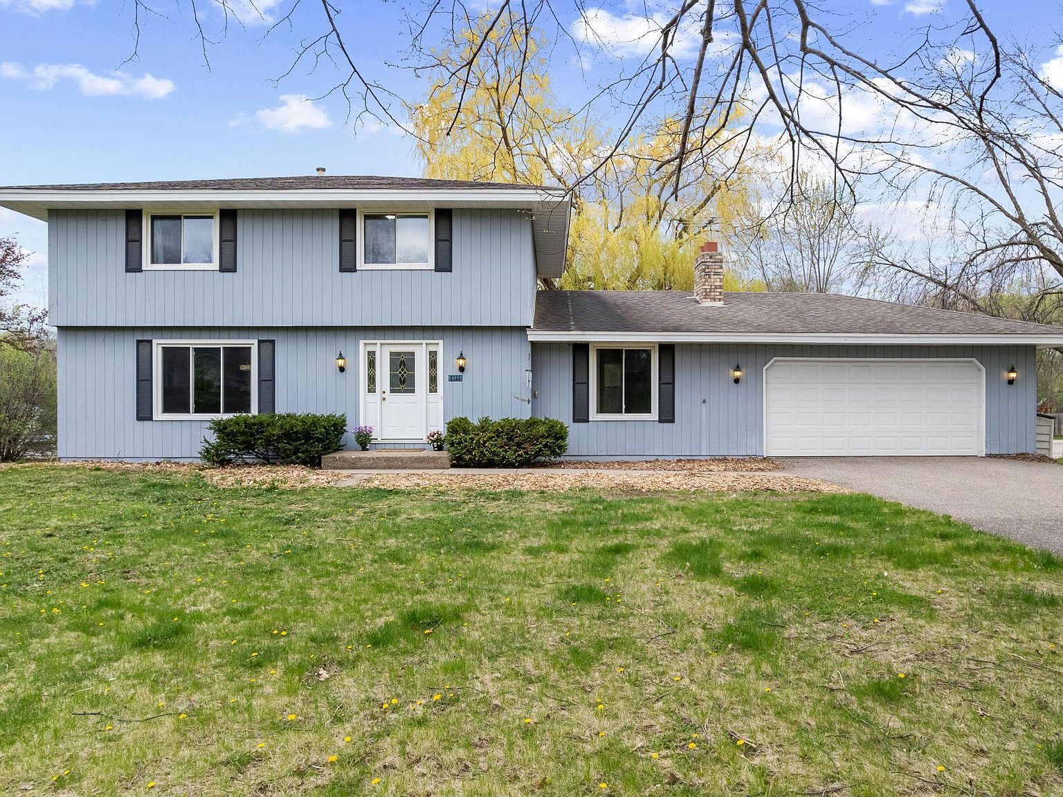 2755 Olive Ln N Plymouth, MN 55447  | Single Family