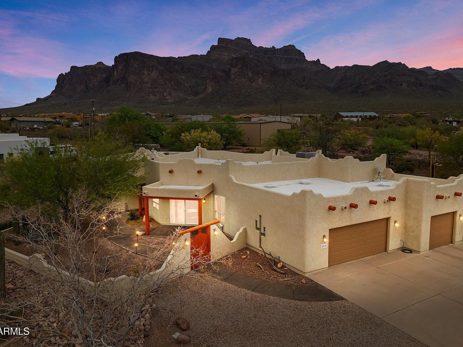 5772 E 1st Ave Apache Junction, AZ 85119 - Thumbnail 2