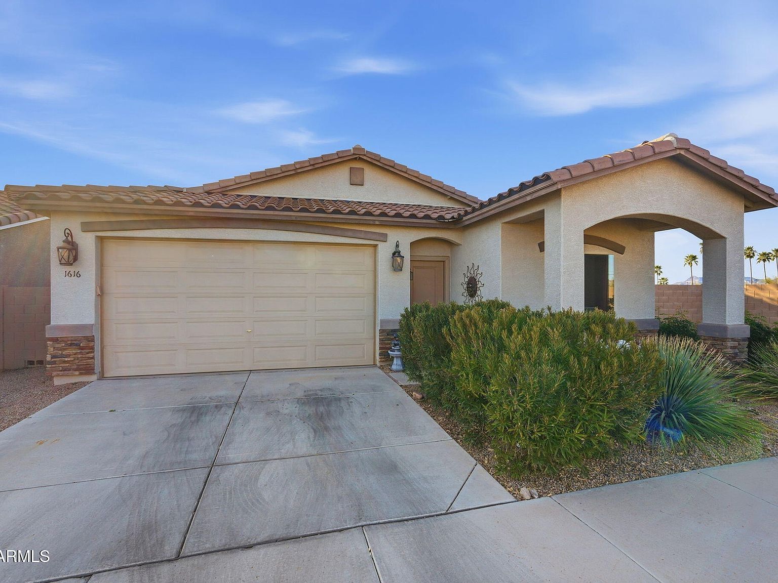 1616 S Aryelle Rd Apache Junction, AZ 85119 - Thumbnail 2