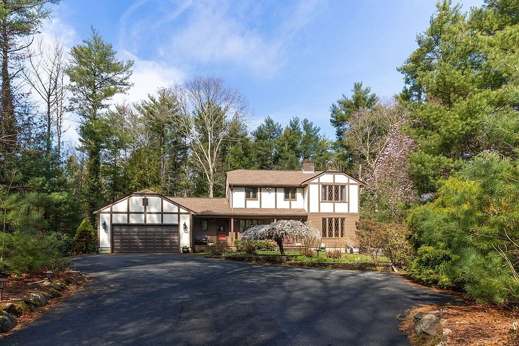 71 Doctor Braley Rd East Freetown, MA 02717  | Single Family