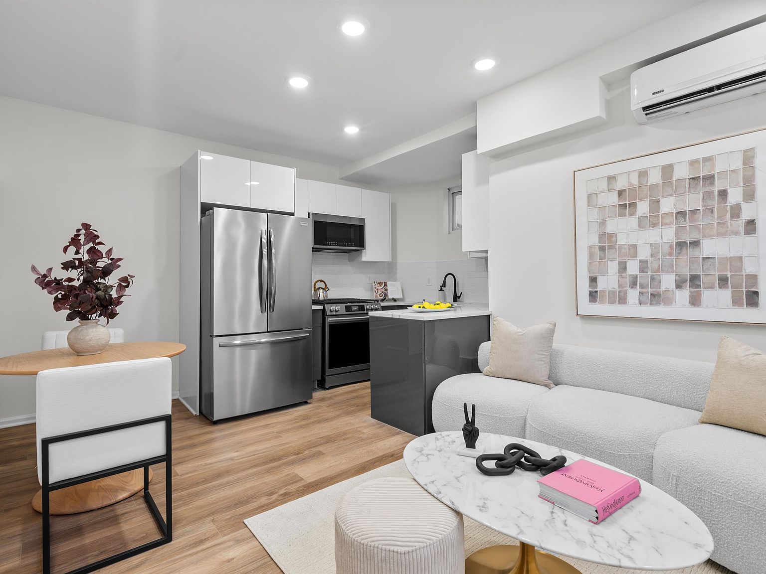 407 Park Ave Weehawken, NJ 07086 - Thumbnail 2