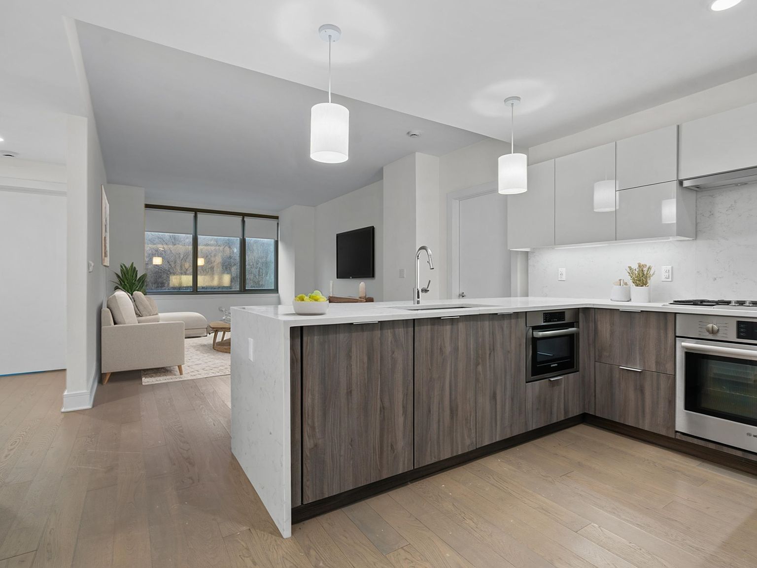 9 Avenue At Port Imperial #823 West New York, NJ 07093 - Thumbnail 2