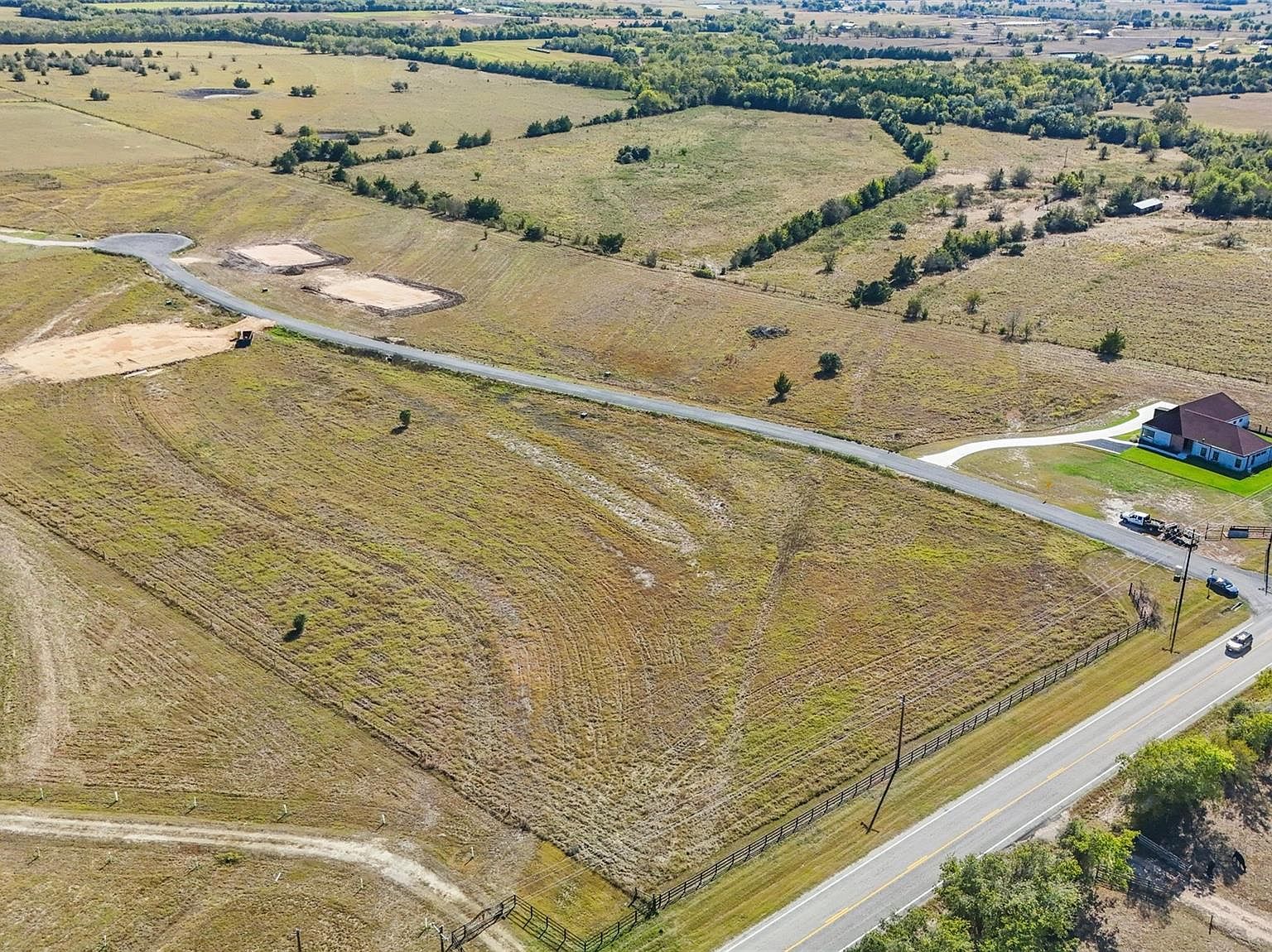 LOT 3 Independence Trl Burton, TX 77835 - Thumbnail 2