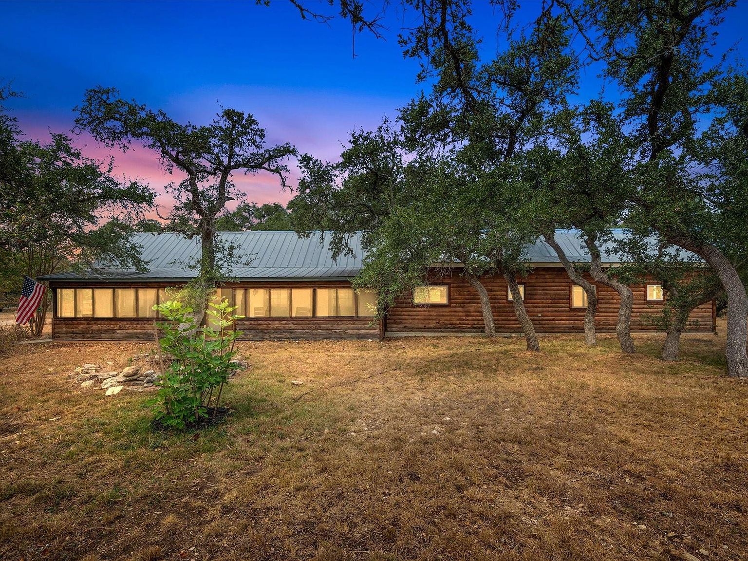 215 Go Away Rd Blanco, TX 78606 - Thumbnail 2