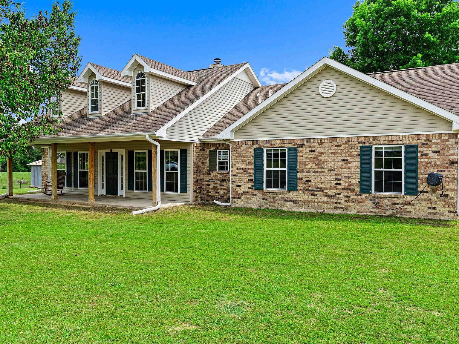 152 Black Hawk Ln Gilmer, TX 75645 | Single Family