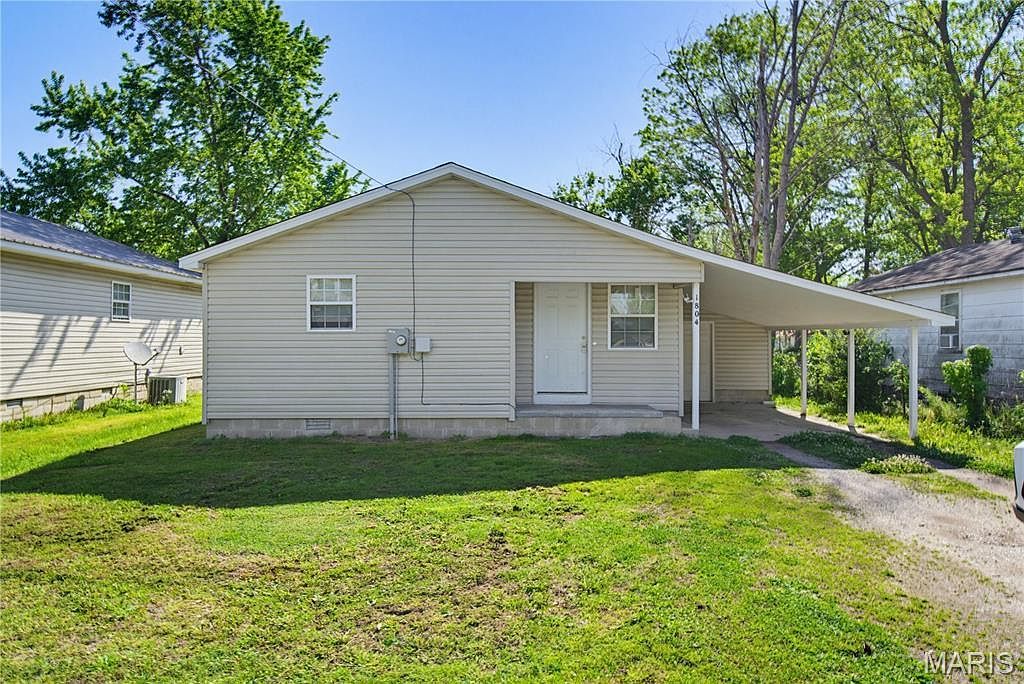 1804 Thomas St Poplar Bluff, MO 63901, 63901
