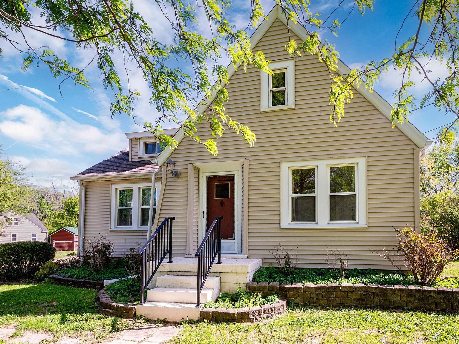 4800 W Middle Rd Peoria, IL 61605  | Single Family