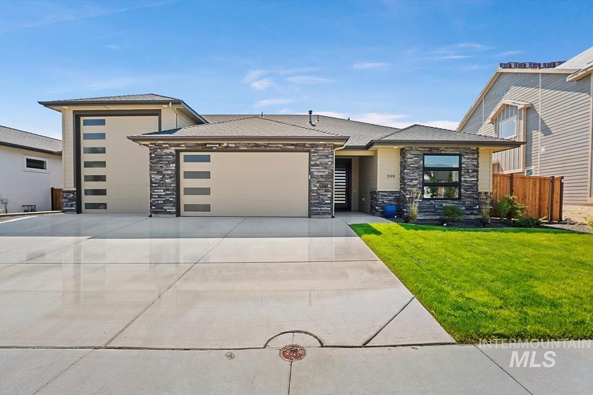 1199 W Ultar Dr Nampa, ID 83686 - Thumbnail 2