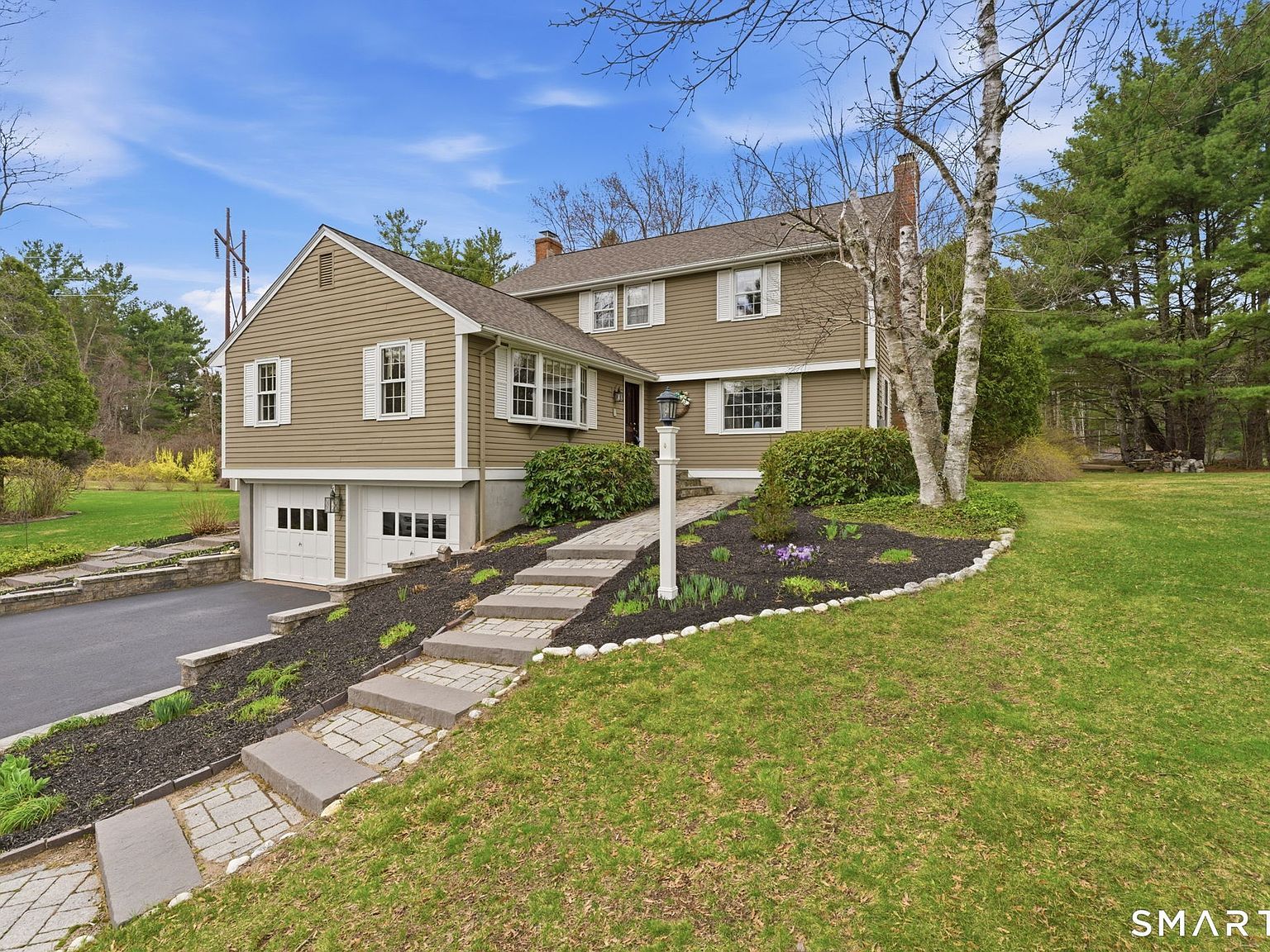 3 Lenora Dr West Simsbury, CT 06092  | Single Family