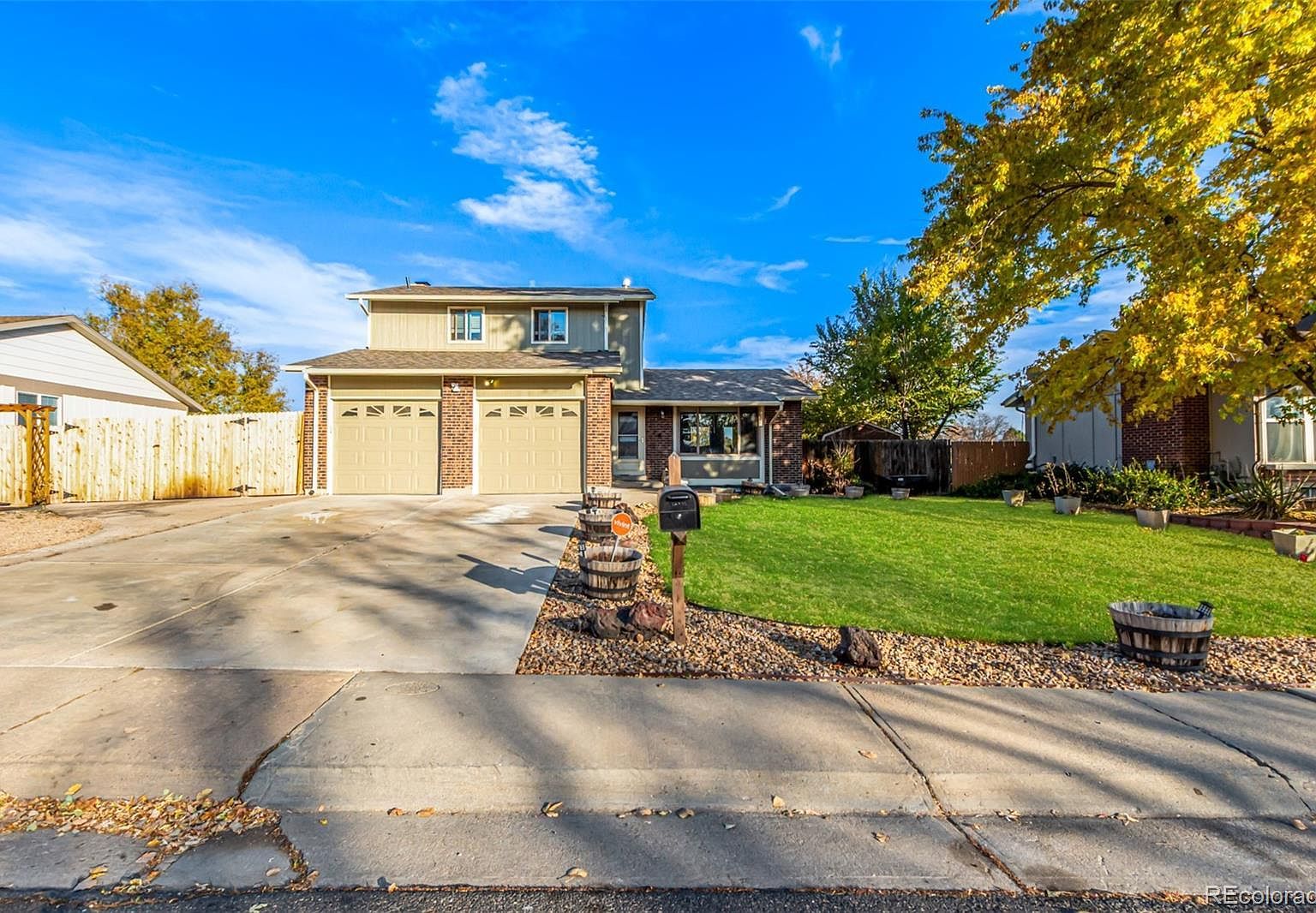 8466 Yarrow St Arvada, CO 80005 - Thumbnail 2