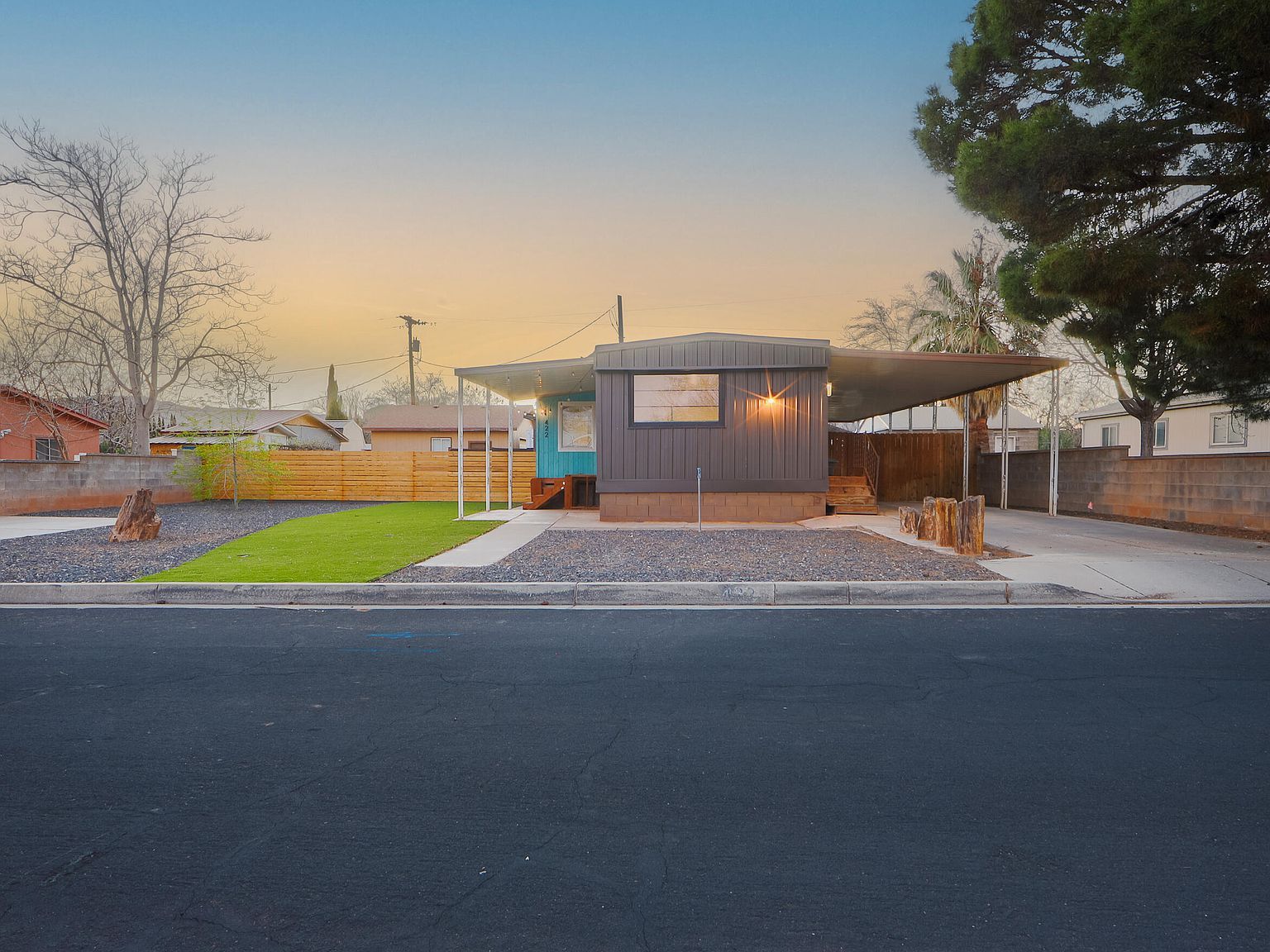 422 S 175 E Ivins, UT 84738 - Thumbnail 2