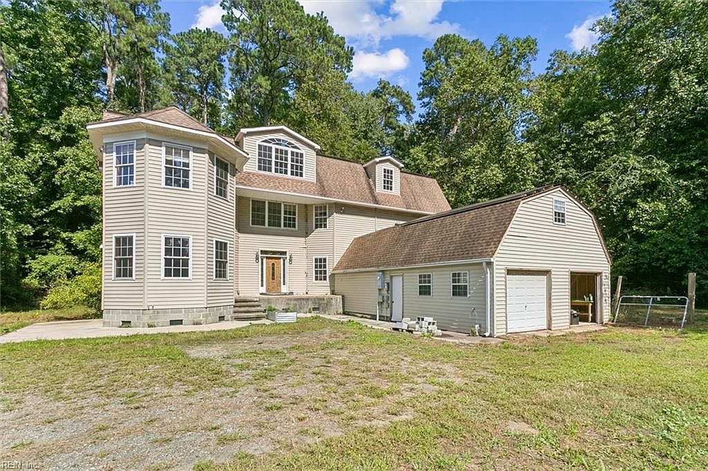 706 Yorktown Rd Poquoson, VA 23662 - Thumbnail 2