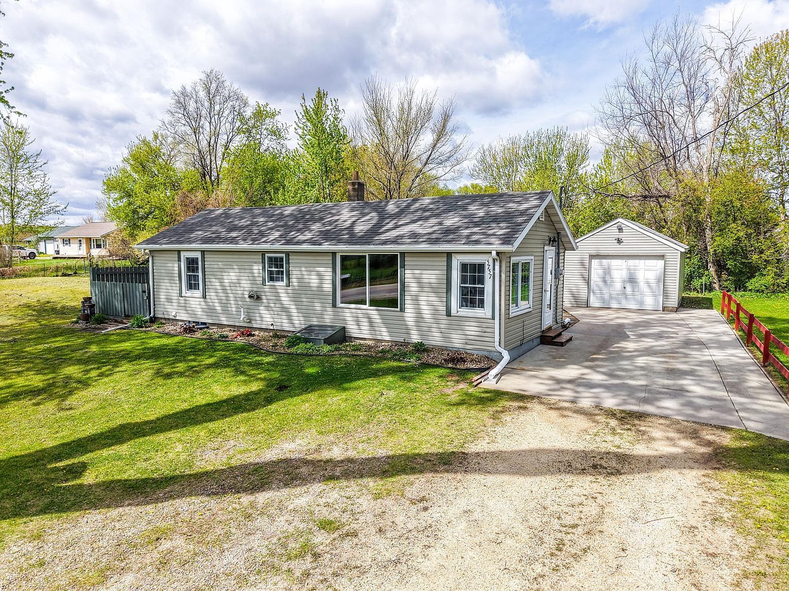 5757 65th Ave SE Rochester, MN 55904  | Single Family