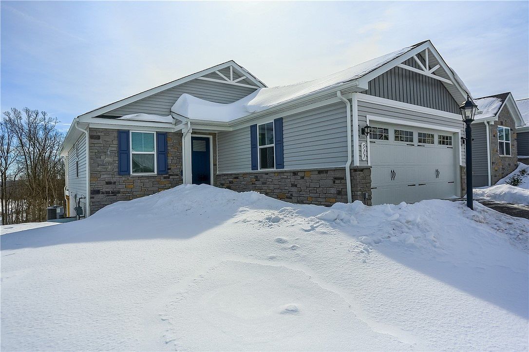 517 Coughton Cross Dr Harmony, PA 16037 - Thumbnail 2