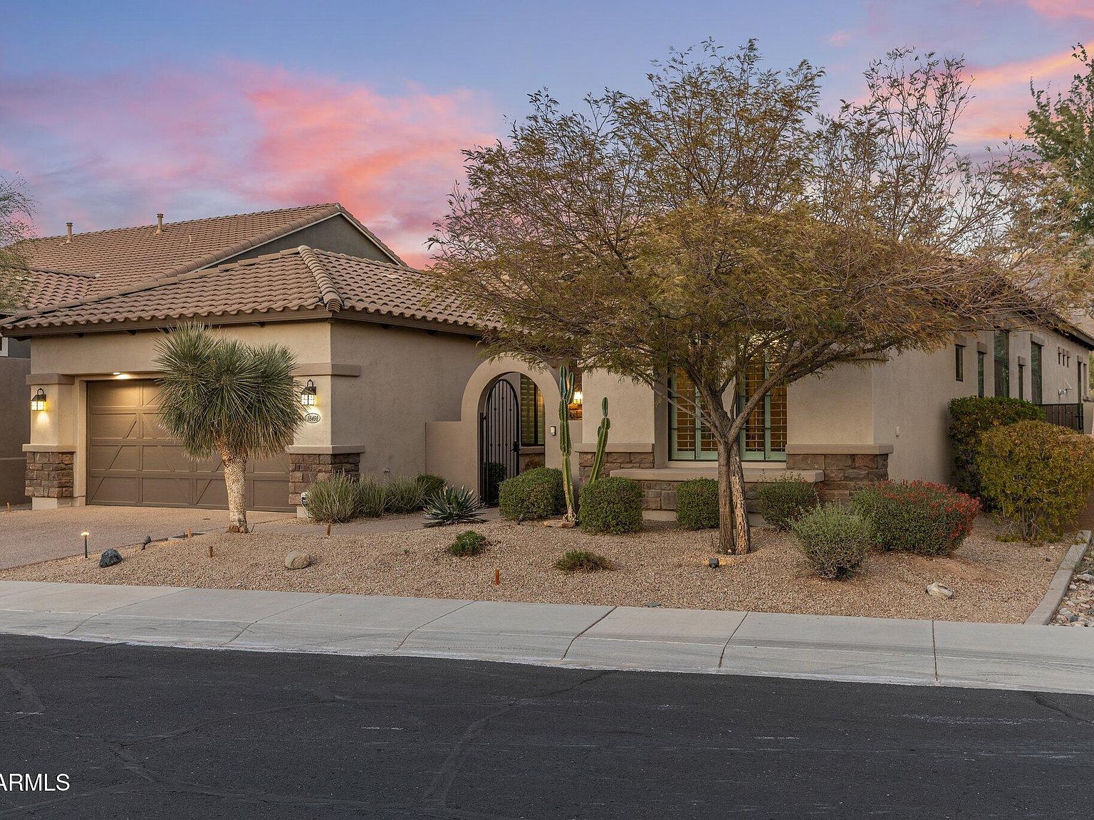 18491 N 98th Way Scottsdale, AZ 85255 - Thumbnail 2