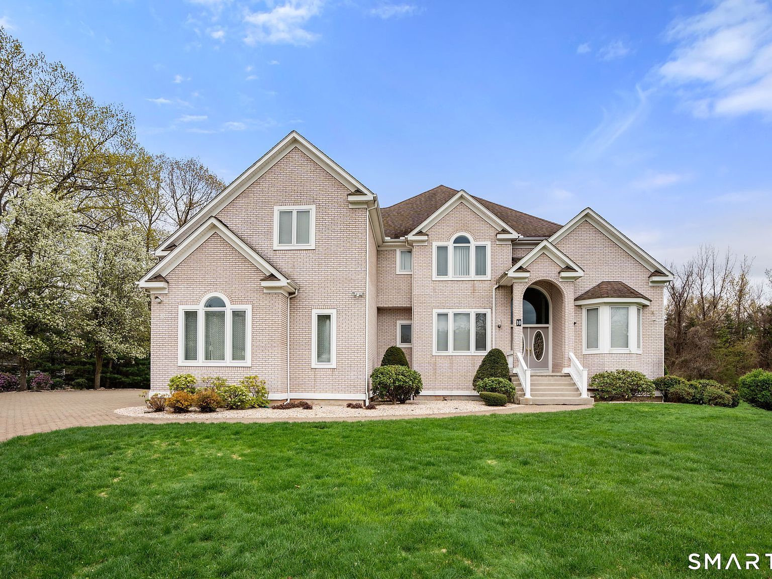 10 Faldu Rd Windsor, CT 06095  | Single Family