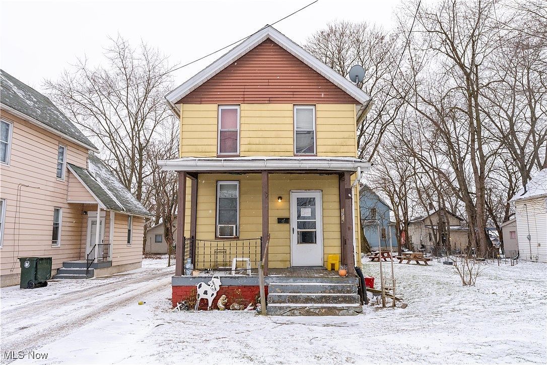 1316 4th St NE Canton, OH 44704 - Thumbnail 2