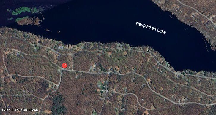 597 Upper Playground Trl Hawley, PA 18428 - Thumbnail 2