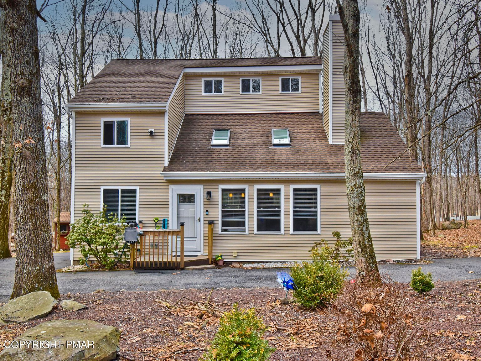 319 Hyland Dr East Stroudsburg, PA 18301  | Single Family