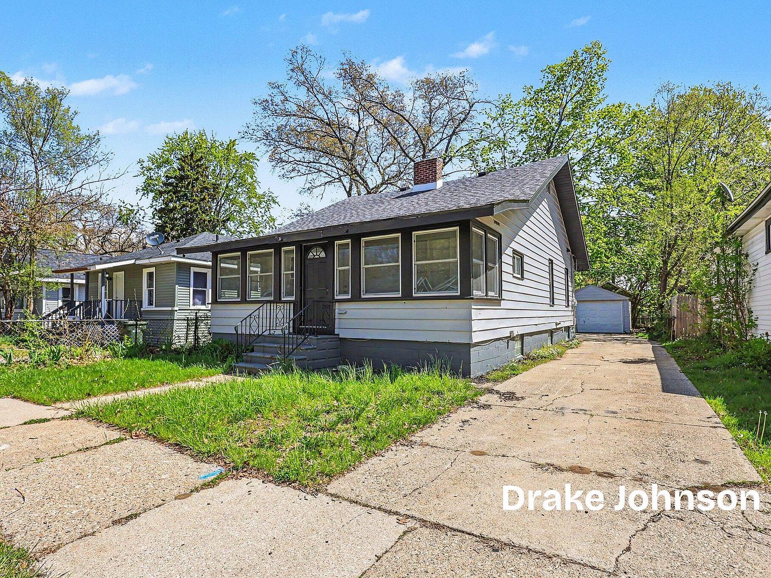 1626 Dyson St Muskegon, MI 49442, 49442