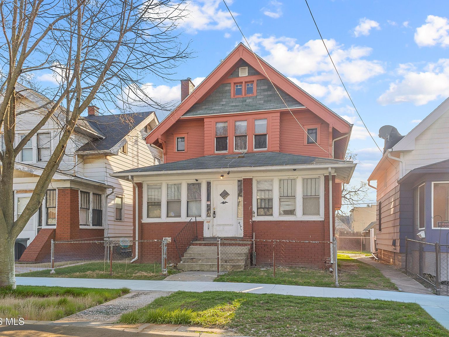 421 Cincinnati St Toledo, OH 43611  | Single Family