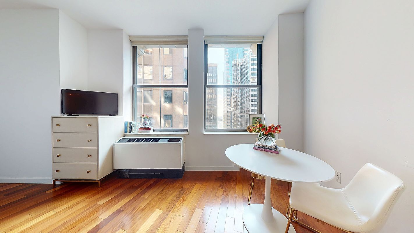 1 Wall Street Ct #Penthouse 04 New York, NY 10005 - Thumbnail 2