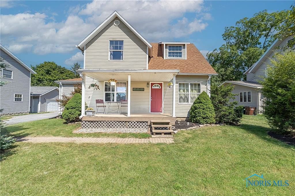 222 Grove St Bluffton, OH 45817 - Thumbnail 2