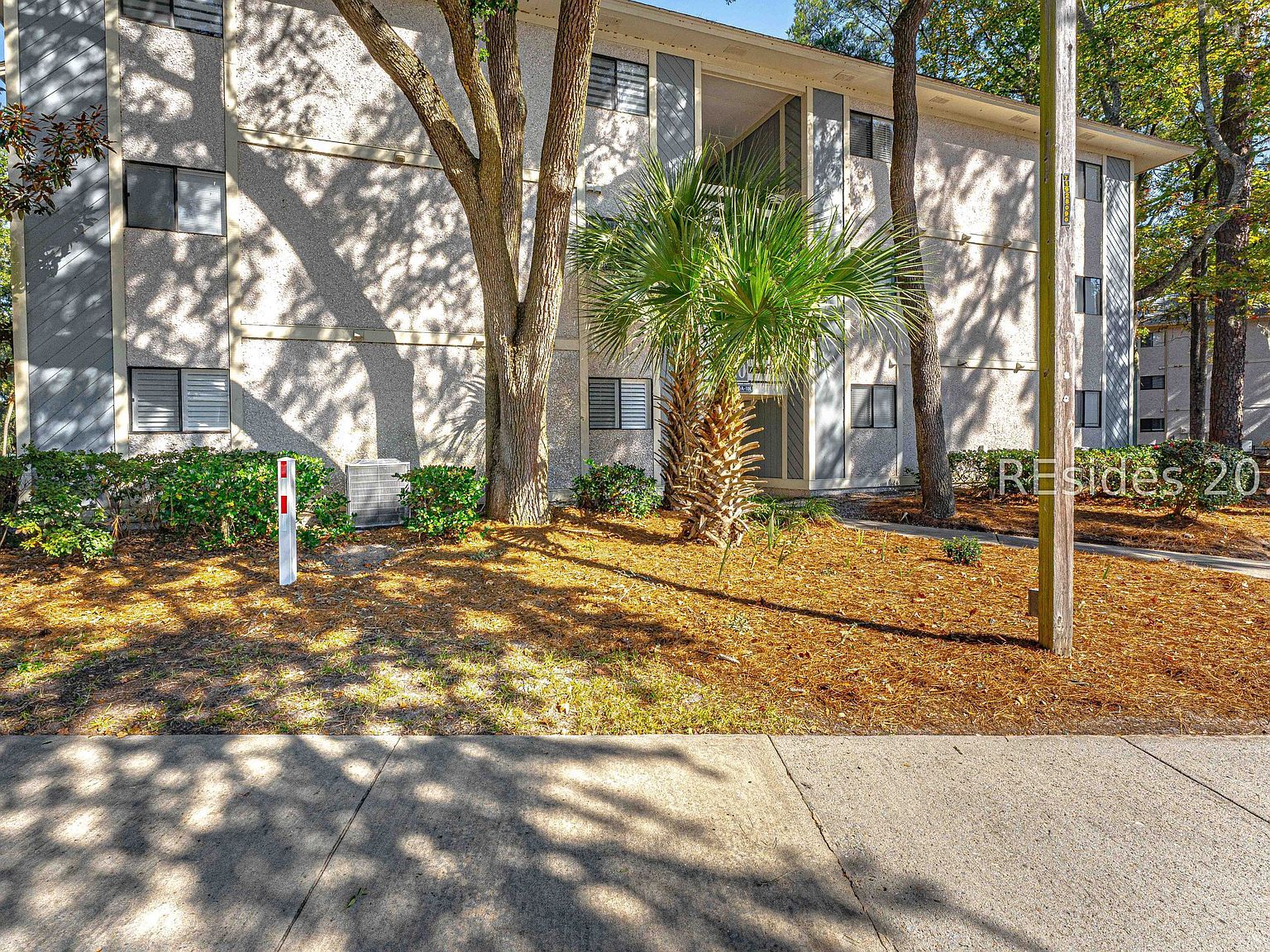 45 Folly Field Rd APT 10I Hilton Head Island, SC 29928 - Thumbnail 2