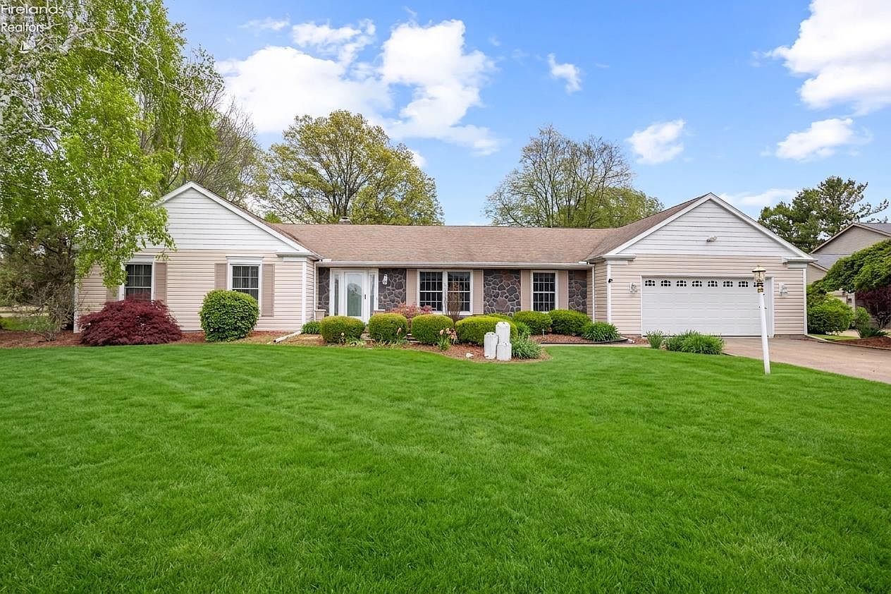 3206 Galloway Rd Sandusky, OH 44870  | Single Family