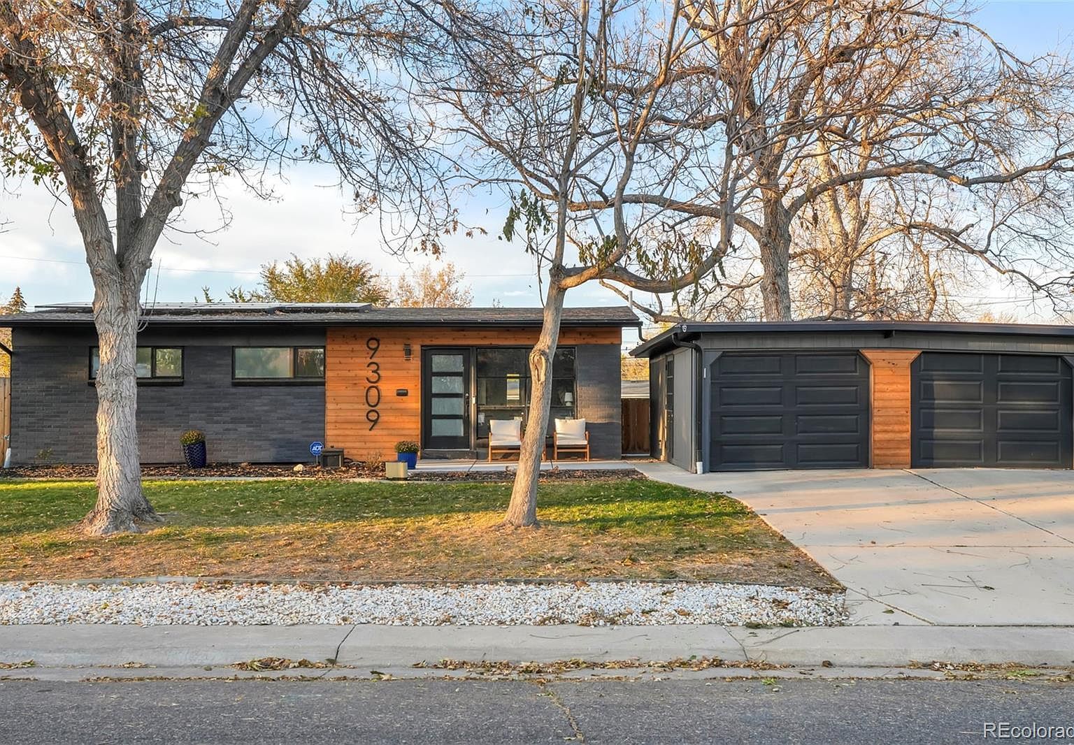 9309 Highland Pl Arvada, CO 80002 - Thumbnail 2