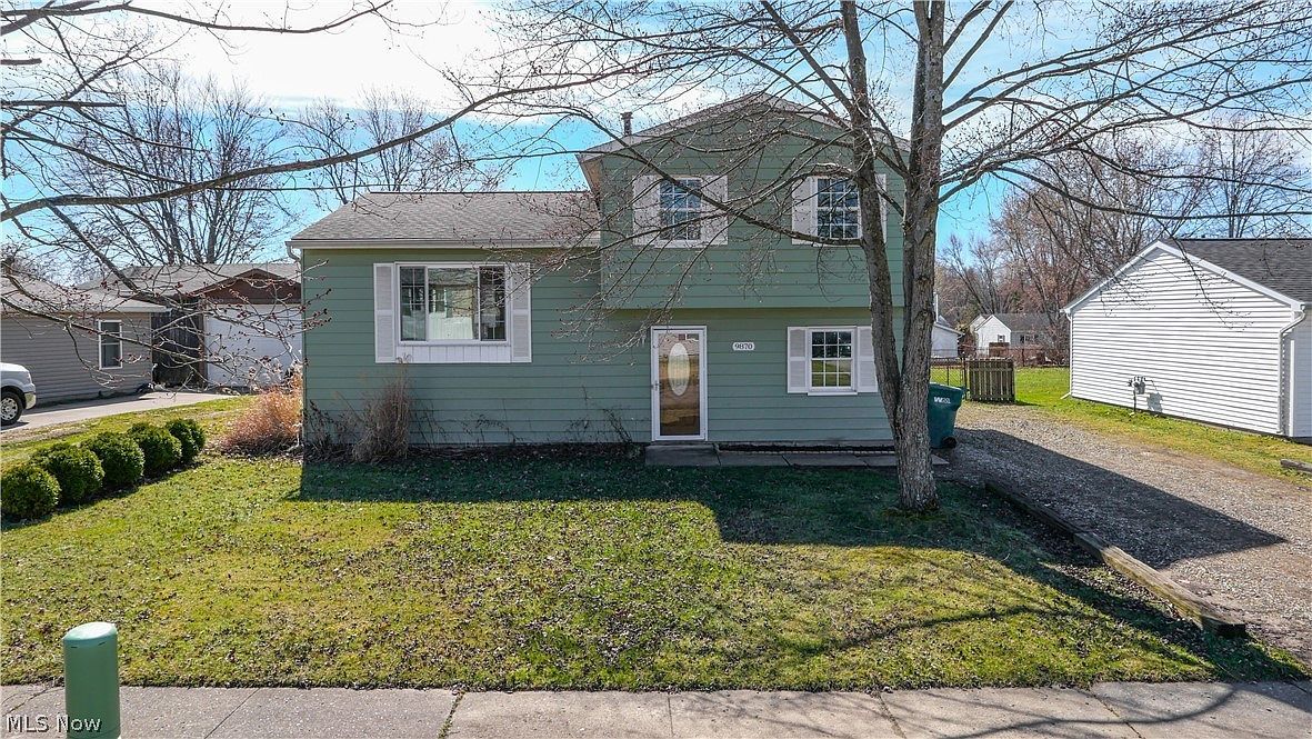 9870 Short Dr Windham, OH 44288  | Single Family