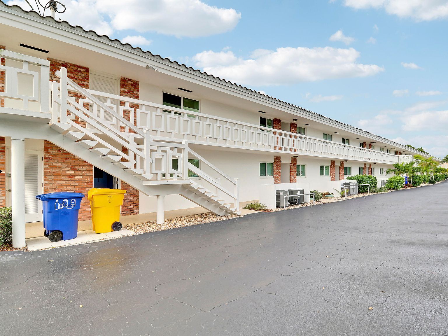 331 Tequesta Dr APT 212 Tequesta, FL 33469 - Thumbnail 2