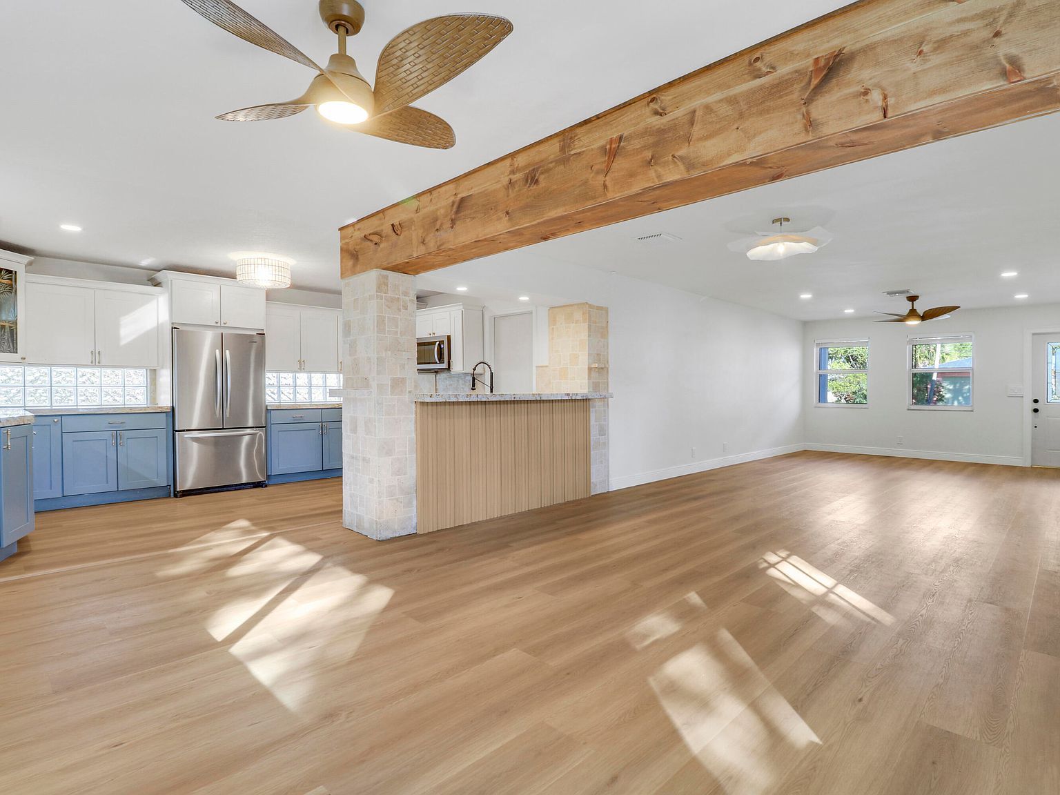 19965 Jasmine Dr Jupiter, FL 33469 - Thumbnail 2