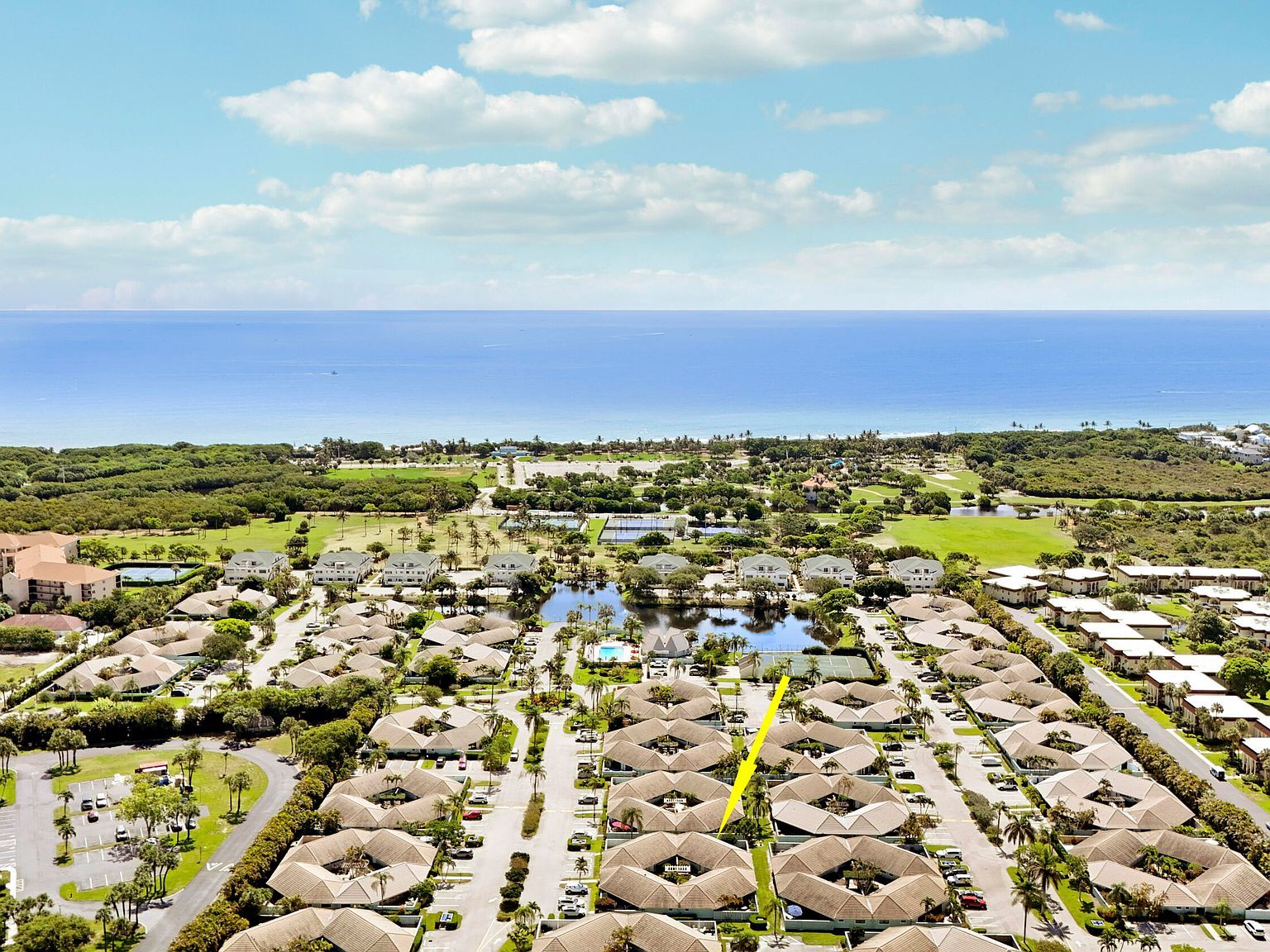 1127 E Seminole Ave APT 15B Jupiter, FL 33477, 33477