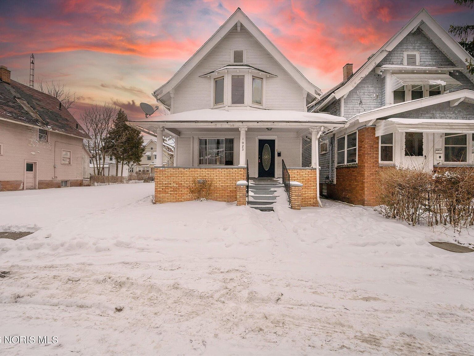 1023 Shadowlawn Dr Toledo, OH 43609 - Thumbnail 2