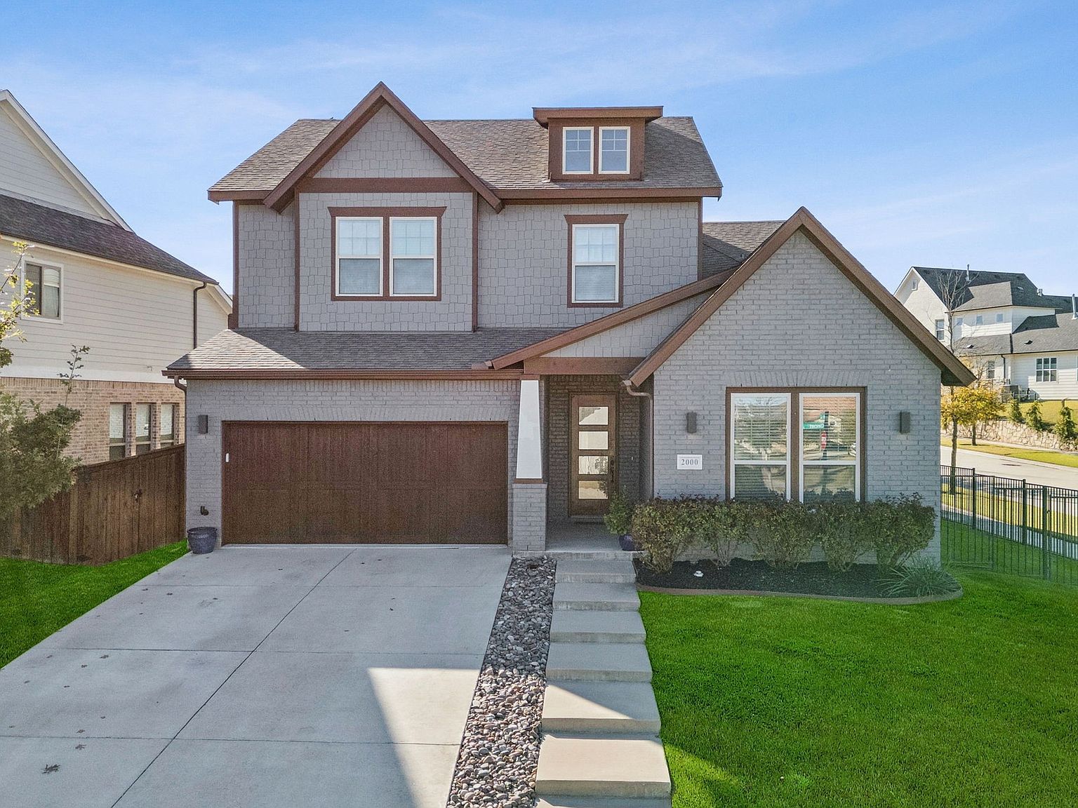 2000 Crescent St Aledo, TX 76008 - Thumbnail 2