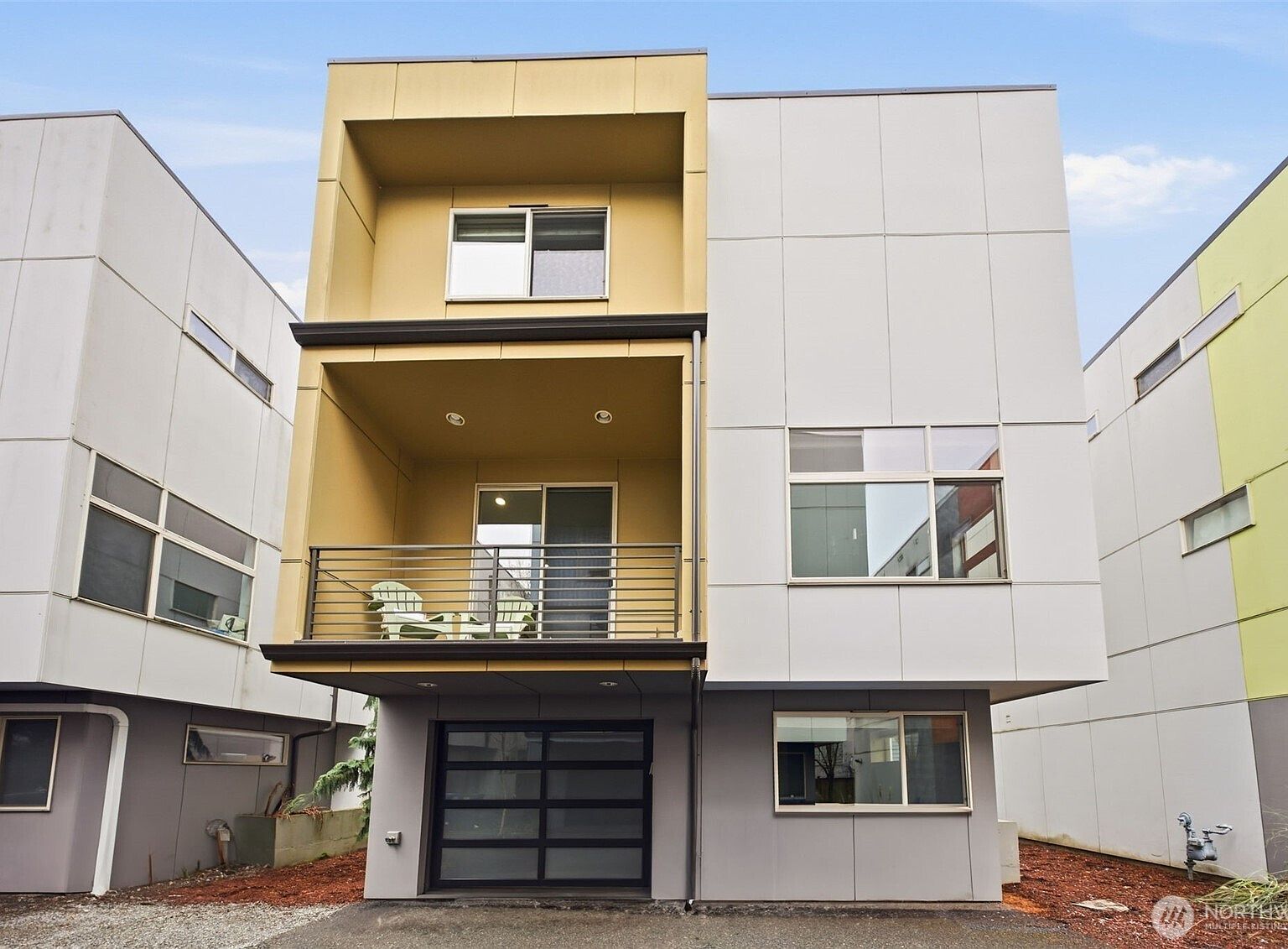 717 Martin Luther King Jr Way S Unit B Seattle, WA 98144  | New build