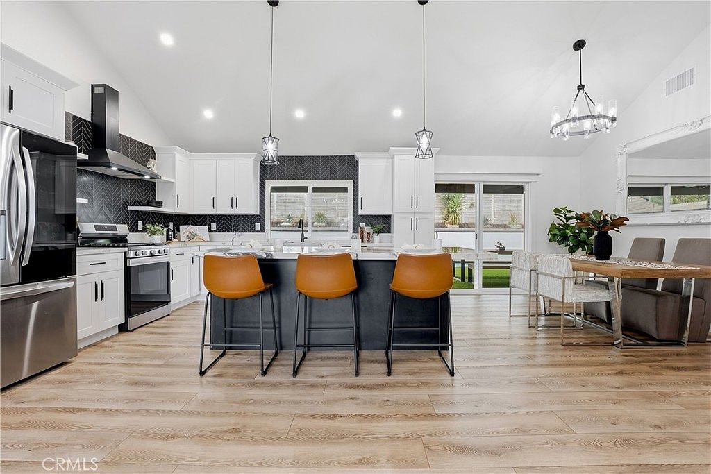 26485 Avenida Deseo Mission Viejo, CA 92691 - Thumbnail 2