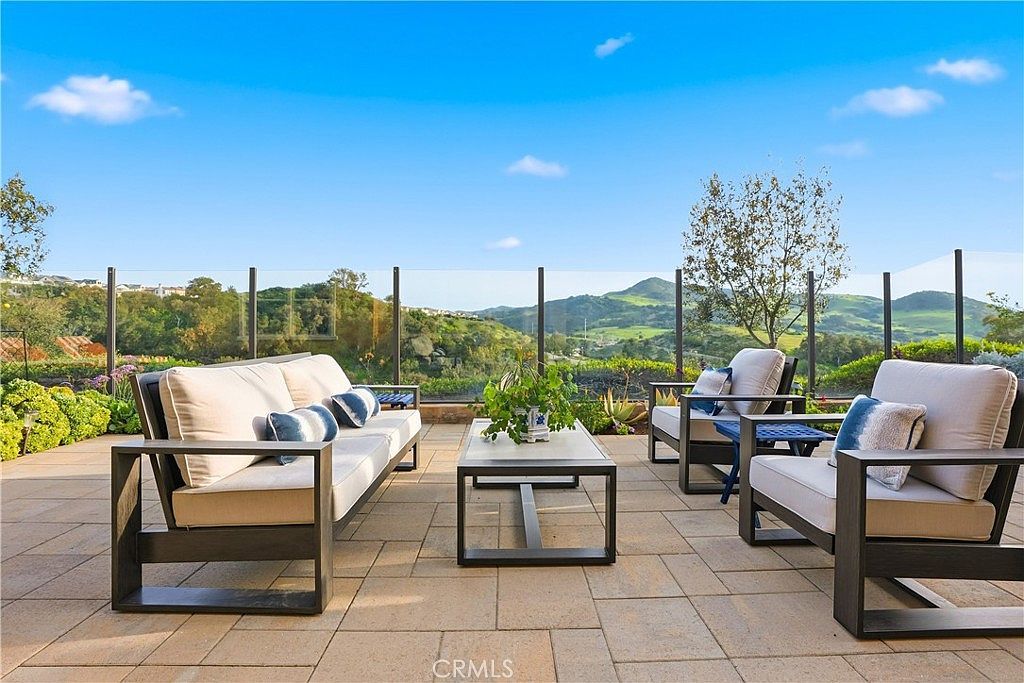 117 Cerrero Ct Mission Viejo, CA 92694 - Thumbnail 2