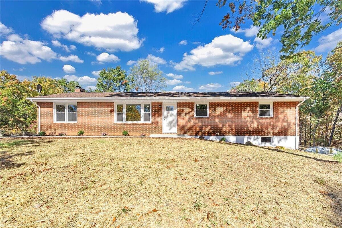 1175 3rd St Blue Ridge, VA 24064 - Thumbnail 2