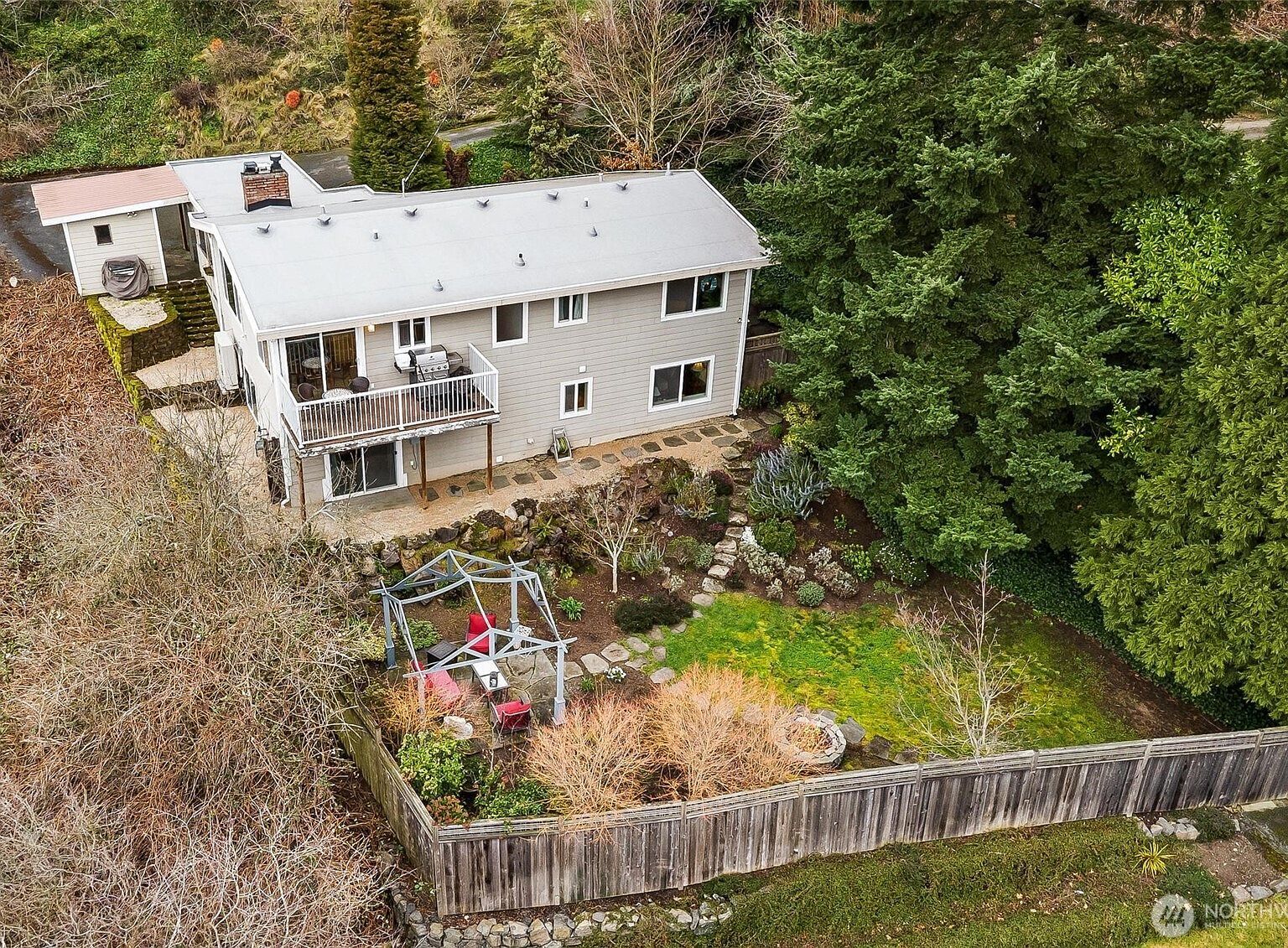 5162 S Wallace St Seattle, WA 98178  | Single Family