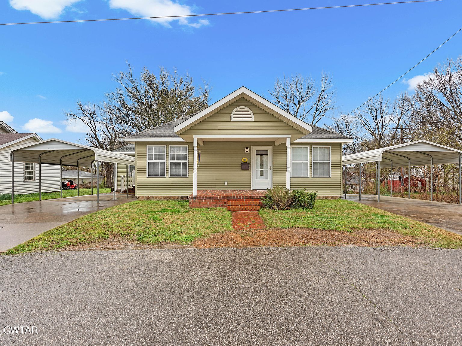 300 W 5th St Trenton, TN 38382 - Thumbnail 2