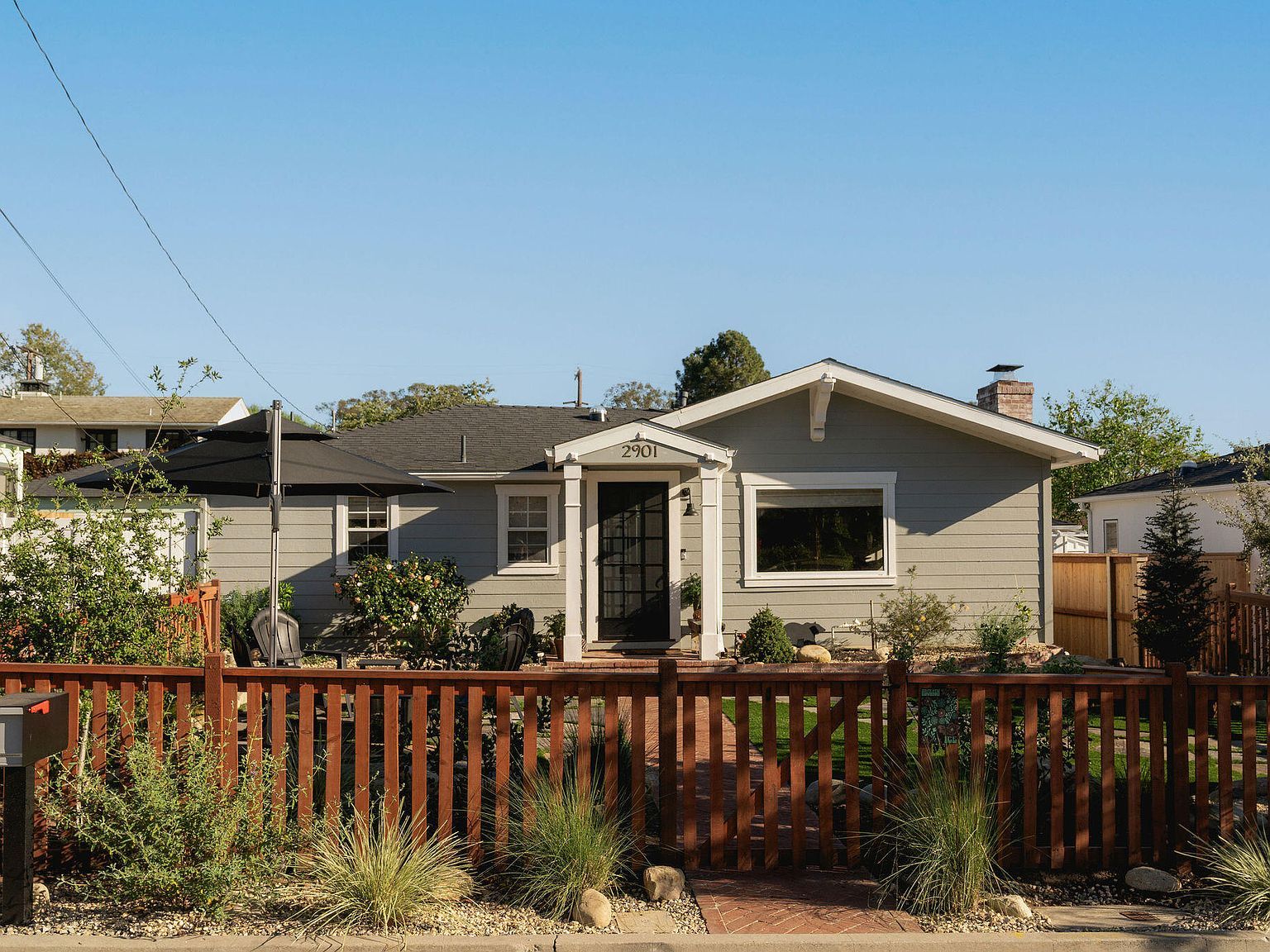 2901 Valencia Dr Santa Barbara, CA 93105  | Single Family