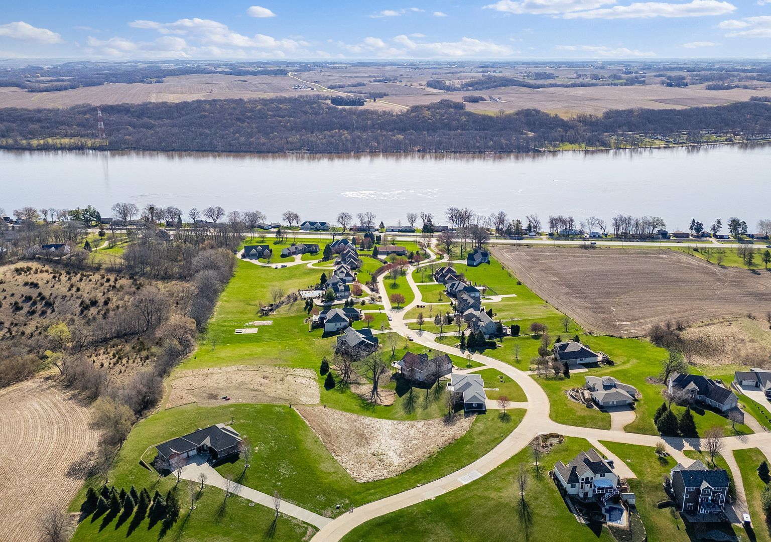LOT 25 238th St Lot 25 Le Claire, IA 52753, 52753