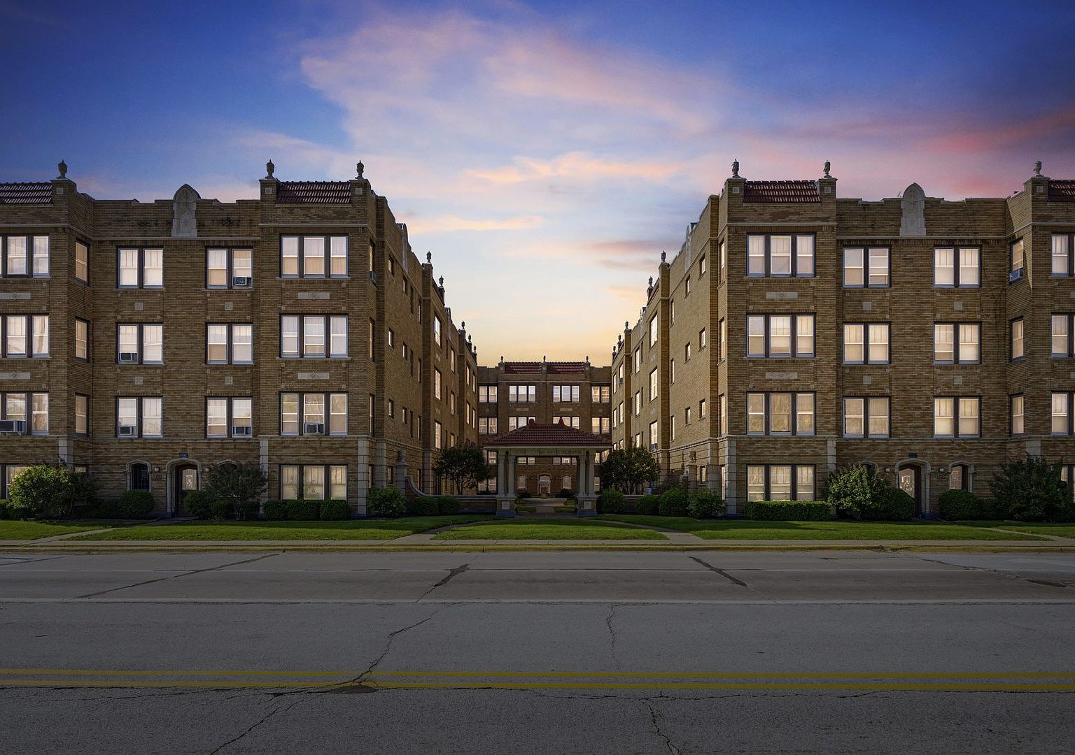 1622 18th Ave APT 24 Rock Island, IL 61201  | Condominium