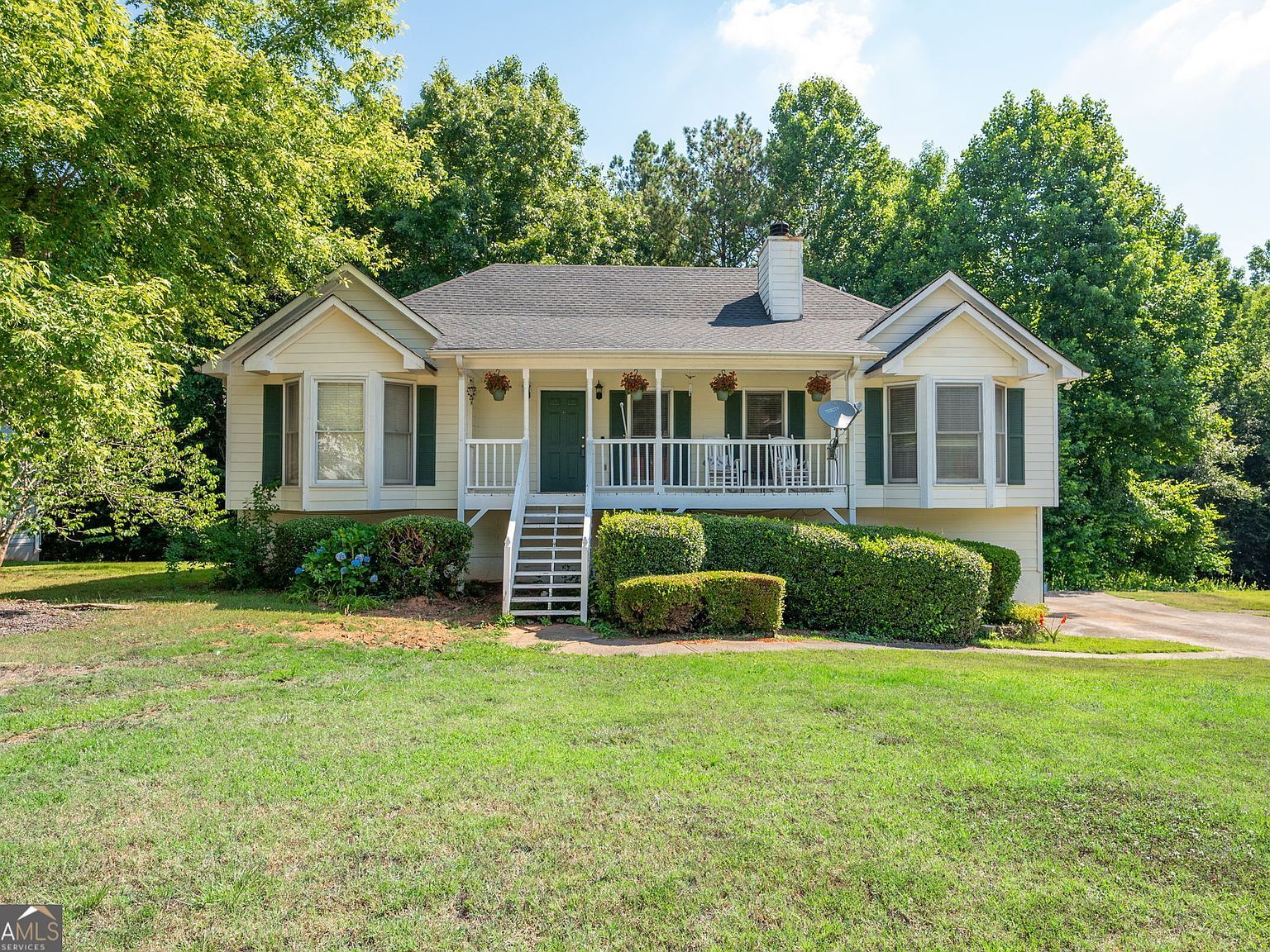 484 Legacy Park Dr Powder Springs, GA 30127 - Thumbnail 2